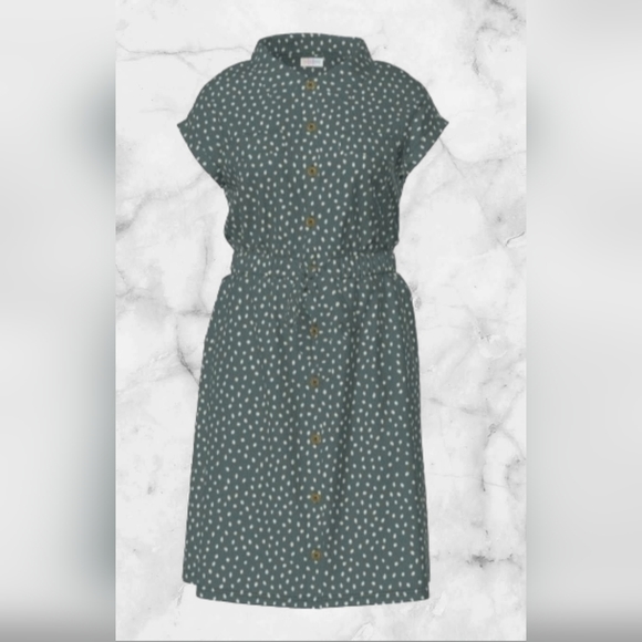 Green Shirt Dress - Picture 2 of 3